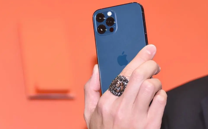 宣威苹果手机维修分享iPhone12系列重启方法教程 
