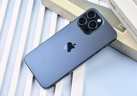 宣威苹果维修点分享iPhone 15 Pro Max屏幕更换全新实操风险 